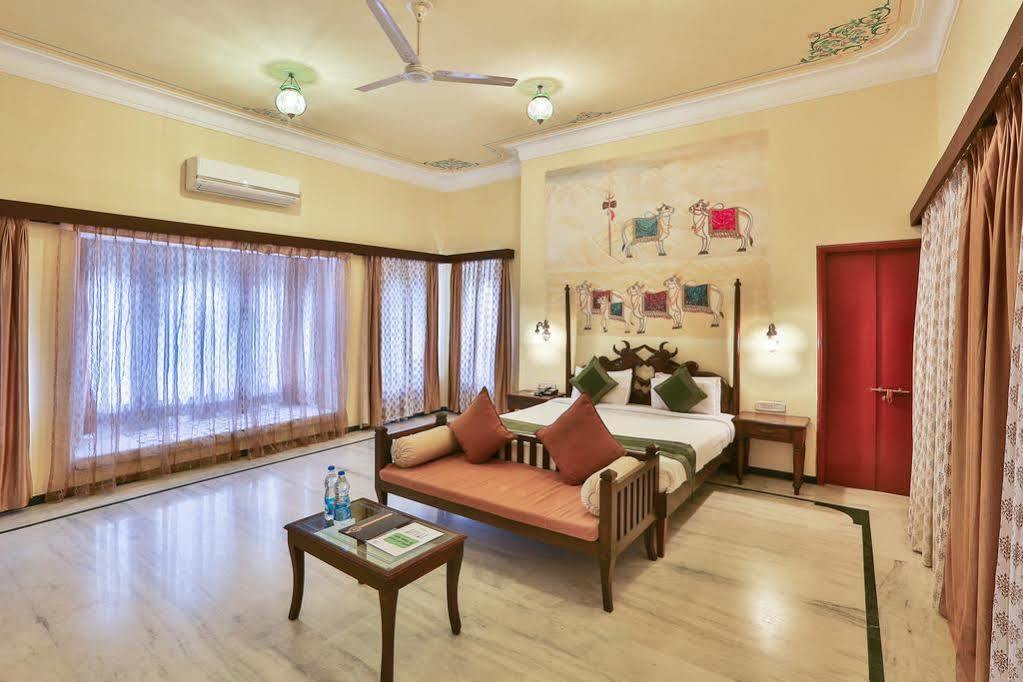 Jaisingh Garh By Innovating Hospitality Hotel 3*
